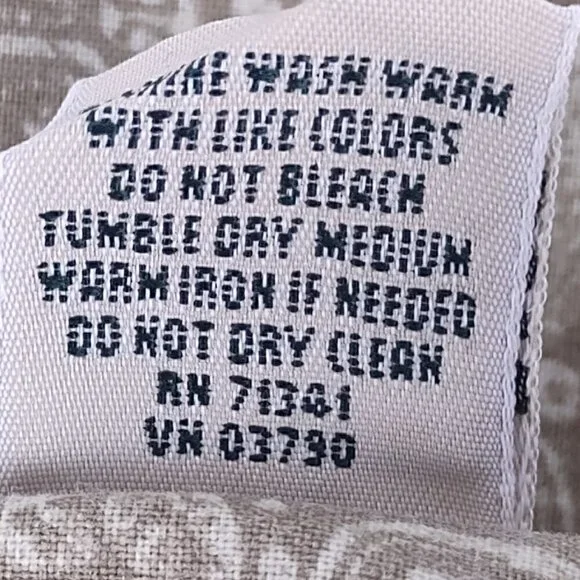 L.L. Bean 100% Cotton Tan Short Sleeve Button Down Hawaiian Shirt Size XLT - Picture 9 of 9